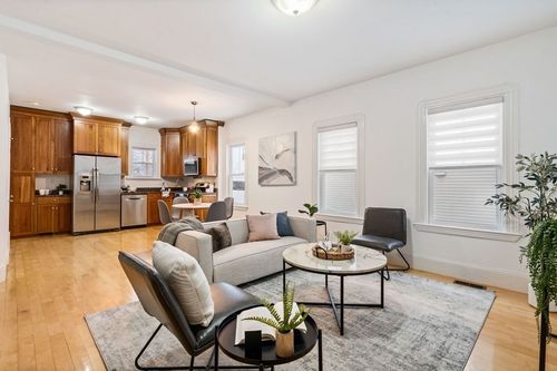 1-49 Bristol St, East Cambridge, MA, 02141-1938 | Card Image