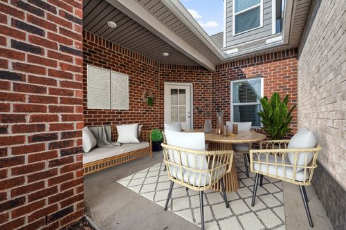 2328 Laurelstone Dr, Murfreesboro, TN, 37130-8730 | Card Image
