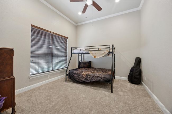 Office at front of home | Image 20