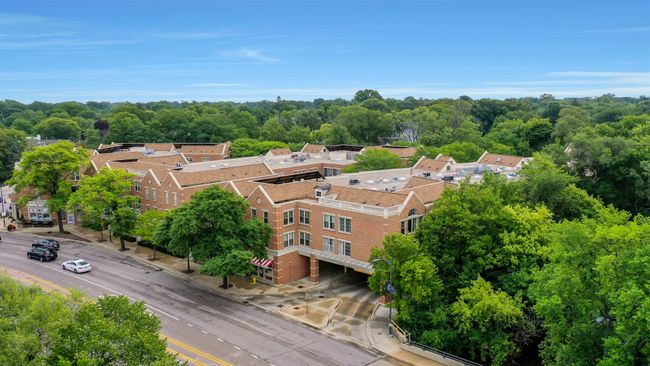 UNIT-108 - 1625 Glenview Rd, Condo with 2 bedrooms, 3 bathrooms and 2 parking in Glenview IL | Image 53