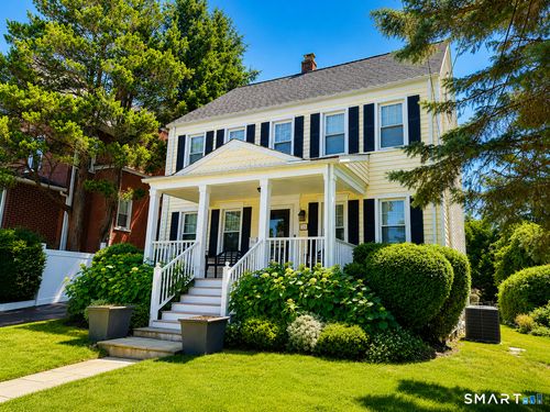 31 Connecticut Ave, Greenwich, CT, 06830-5735 | Card Image