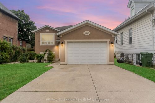 185 Elm Ave, Windsor, ON, N9A5G9 | Card Image