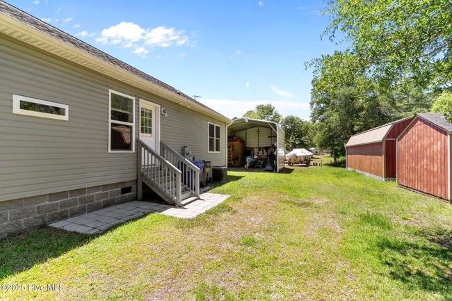 233 Ne 70 Th St, House other with 3 bedrooms, 2 bathrooms and null parking in Oak Island NC | Image 35