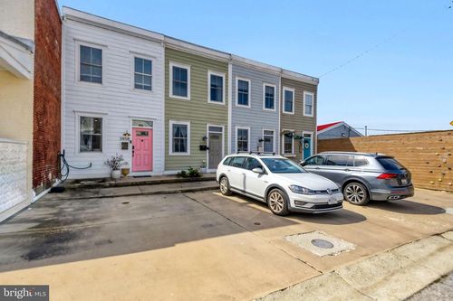 3858 Quarry Ave, BALTIMORE, MD, 21211-1745 | Card Image