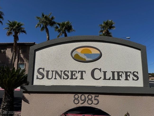 1010 - 8985 S Durango Dr, Condo with 3 bedrooms, 2 bathrooms and null parking in Las Vegas NV | Image 5