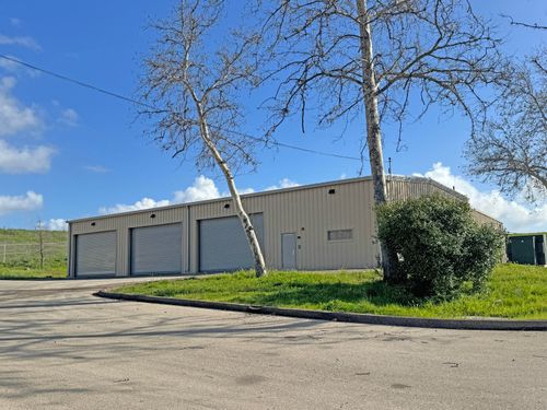 910 Airport Road, Santa Ynez, CA, 93460 | Card Image