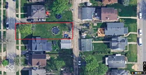 3945 Graceland Ave, Indianapolis, IN, 46208-3903 | Card Image