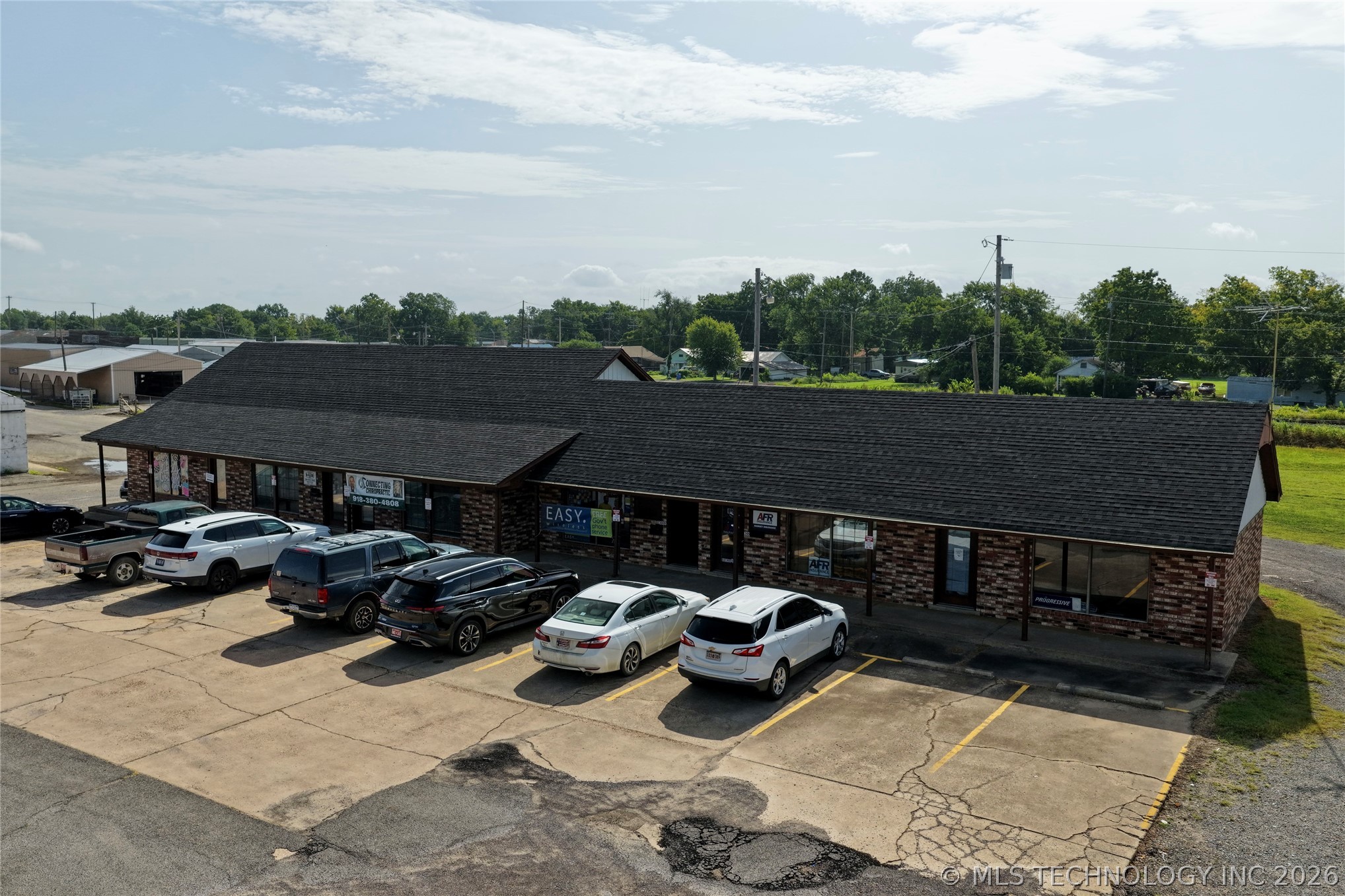 Commercial Sale in Checotah 3