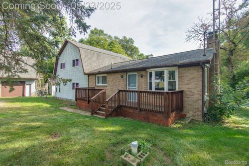 1515 W Frances Rd, Mount Morris, MI, 48458-1039 | Card Image
