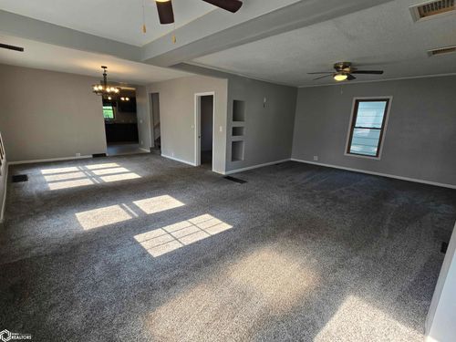 1110 Elm St, Webster City, IA, 50595-1925 | Card Image