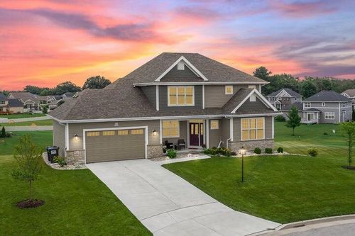 2176084 Cypress Pt, MENOMONEE FALLS, WI, 53051-1243 | Card Image