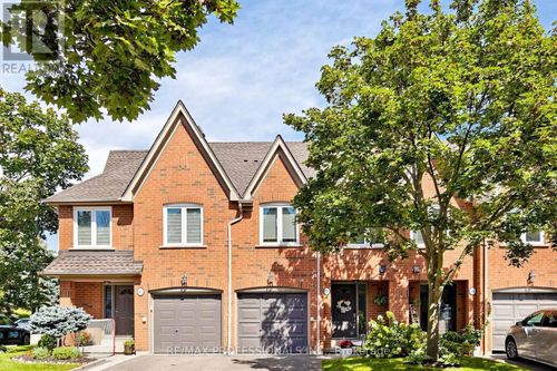 15a-1064 Queen Street W, Mississauga (Lorne Park), ON, L5H4K3 | Card Image