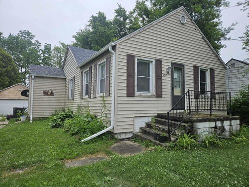 1313 Summerset Dr, Mount Pleasant, WI, 53406-3328 | Card Image