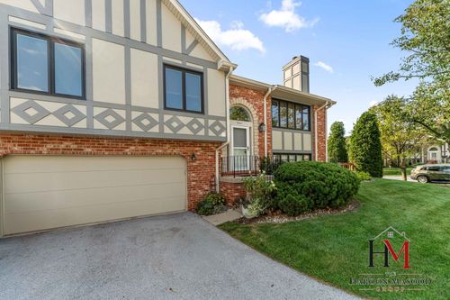 9241 Windsor Pkwy, Tinley Park, IL, 60487-7358 | Card Image