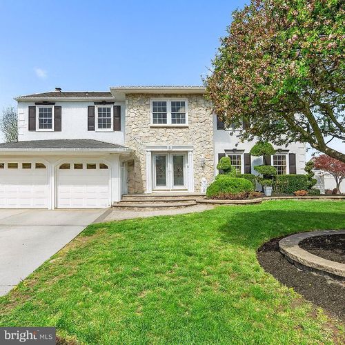 5 Greenleigh Cir, SEWELL, NJ, 08080-3200 | Card Image
