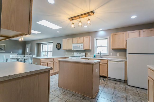 HousePhotos-20 | Image 31