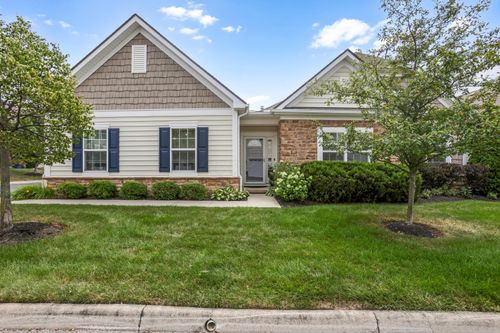 4562 Newport Loop E, Grove City, OH, 43123-8178 | Card Image