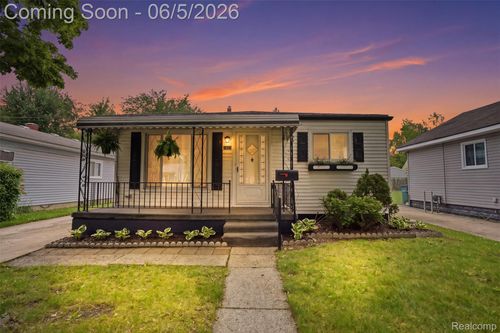 1621 Silman St, Ferndale, MI, 48220-3500 | Card Image