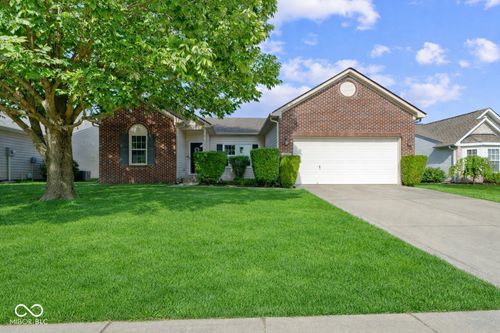 8778 N Deer Crossing Blvd, Mccordsville, IN, 46055-9329 | Card Image