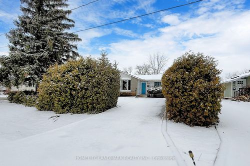 135 Ringwood Rd, Oakville, ON, L6H1K3 | Card Image