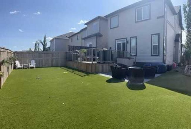 410 Cranford Drive Se, Home with 3 bedrooms, 2 bathrooms and 4 parking in Calgary AB | Image 39