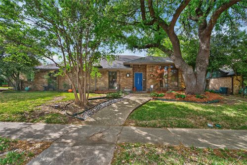 10128 Cimmaron Trl, Dallas, TX, 75243-2516 | Card Image