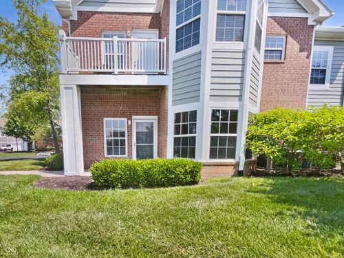 1359 Shadow Ridge Rd, Carmel, IN, 46280-2714 | Card Image