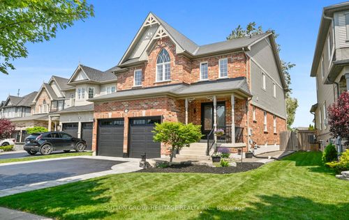 198 Honeyman Dr, Bowmanville, ON, L1C0J3 | Card Image