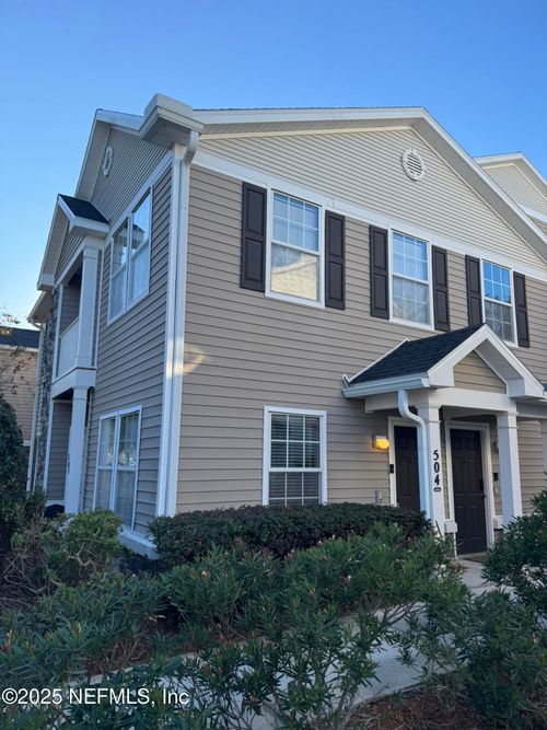 504-575 Oakleaf Plantation Pkwy, Orange Park, FL, 32065-3571 | Card Image