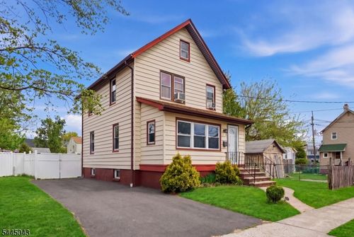 2 Lillian Ter, Woodbridge, NJ, 07095-3322 | Card Image