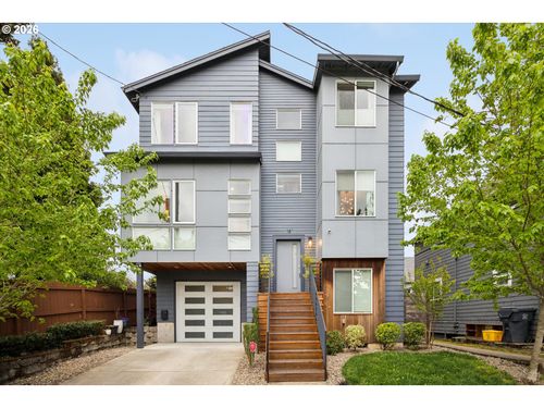 16 Ne 55th Ave, Portland, OR, 97213-3180 | Card Image