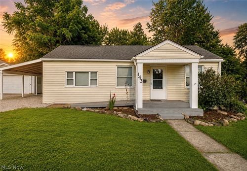 143 Grandview Ave, Wadsworth, OH, 44281-1154 | Card Image