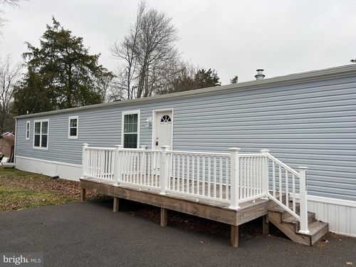 507 Maple Dr, GREEN LANE, PA, 18054-2033 | Card Image