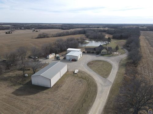 1975 181st St, Scranton, KS, 66537 | Card Image