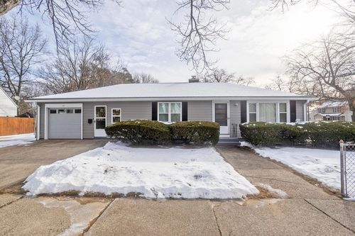 147 Bowles Park, Springfield, MA, 01104-1535 | Card Image