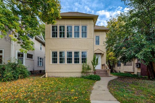 3229 Hennepin Ave, Minneapolis, MN, 55408-3448 | Card Image