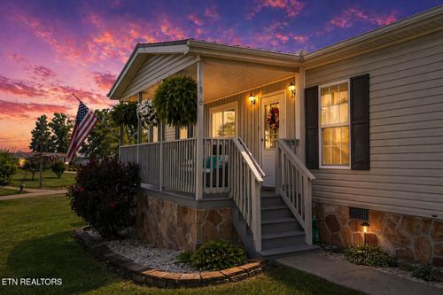 268 Mountain Meadows Dr, New Market, TN, 37820-5270 | Card Image
