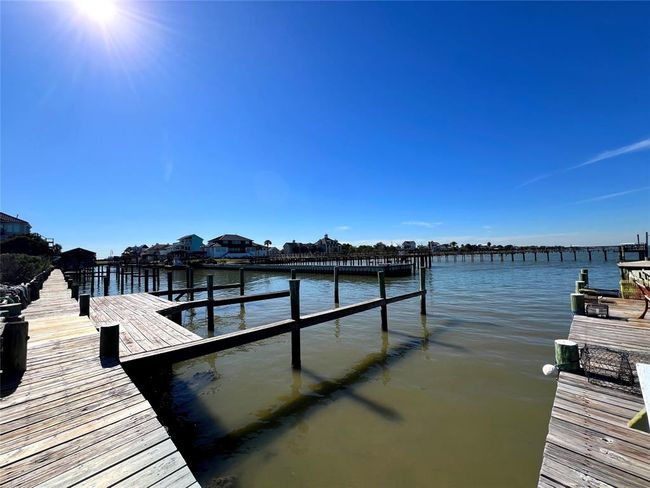 Private community fishing pier | Image 35