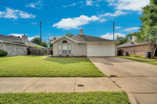 1318 Misty Meadow Dr, Midlothian, TX, 76065-5032 | Card Image