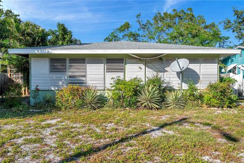 5115 28th Ave S, GULFPORT, FL, 33707-5423 | Card Image