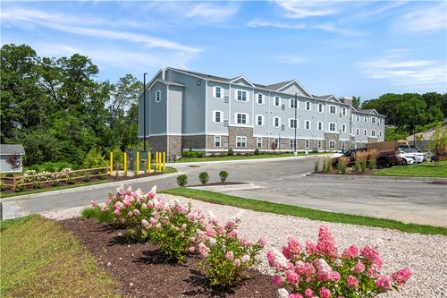 106-36 Old Louisquisset Pike, North Smithfield, RI, 02896-8202 | Card Image