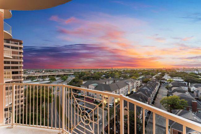 UNIT-1001 - 3505 Sage Rd, Condo with 2 bedrooms, 2 bathrooms and 2 parking in Houston TX | Image 29