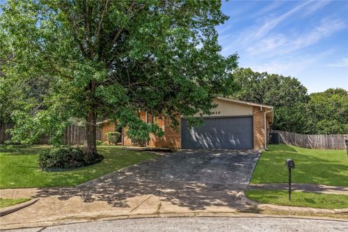 6610 High Country Trl, Arlington, TX, 76016-5522 | Card Image