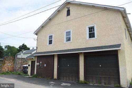 103 Oak St, AMBLER, PA, 19002-5718 | Card Image