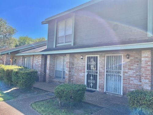 7913 Cook Rd, Houston, TX, 77072-3275 | Card Image
