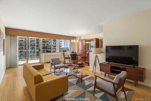 apt-8g-17-85 215th St, Bayside, NY, 11360-1713 | Card Image