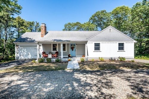 42 Barn Swallow Ln, Dennis Port, MA, 02639-1023 | Card Image