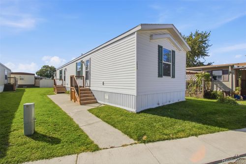 2099 Ida Drive, Troy, MI, 48083 | Card Image