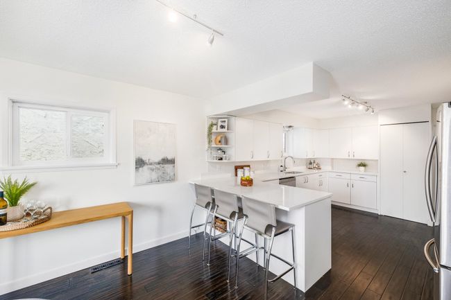 5166 Prince Edward Street, House other with 5 bedrooms, 2 bathrooms and 1 parking in Vancouver BC | Image 14