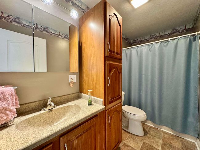 7020 E County Road 1200 N, House other with 3 bedrooms, 2 bathrooms and null parking in Eaton IN | Image 22